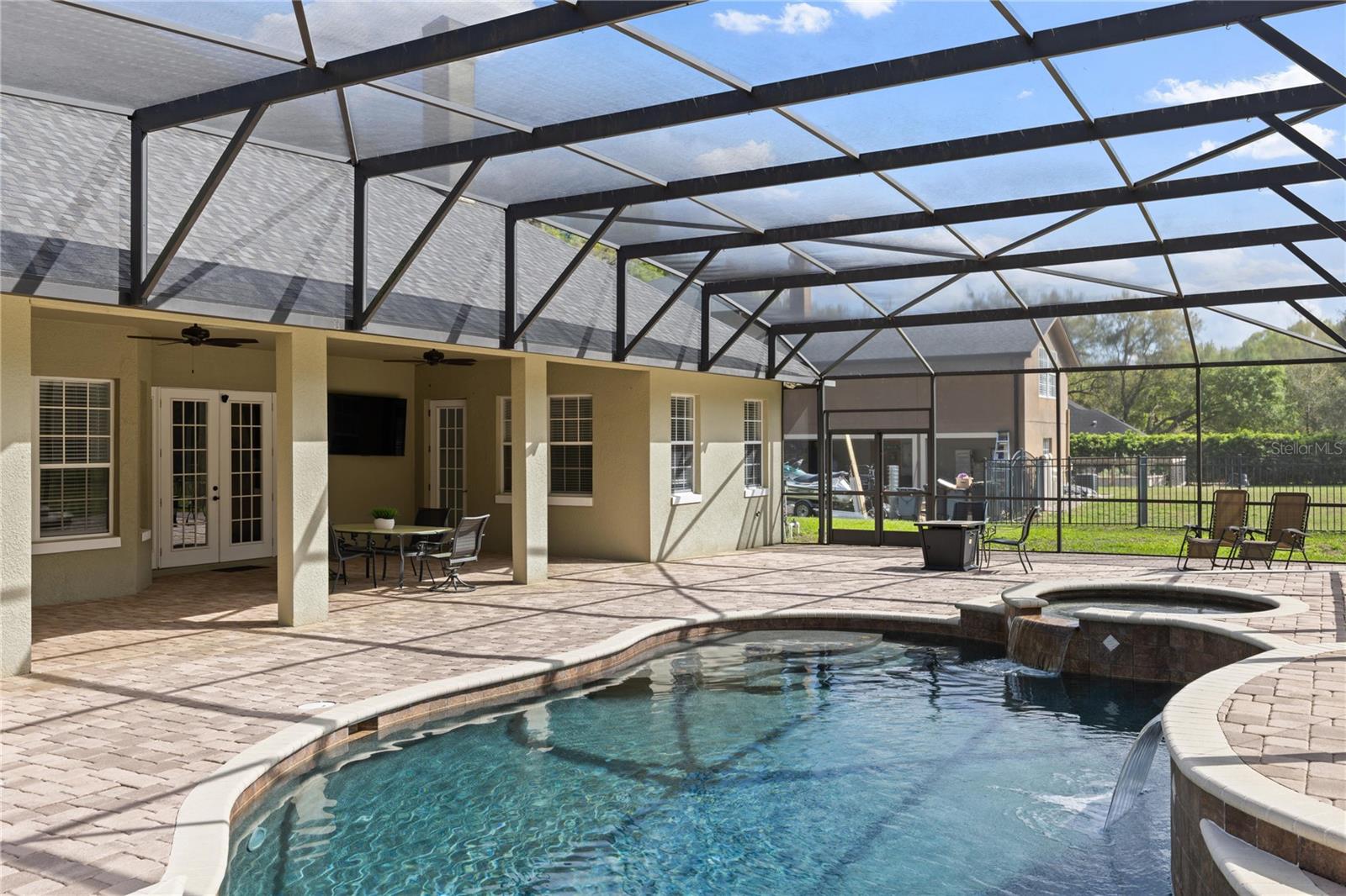 CARDINAL POINTE - Residential