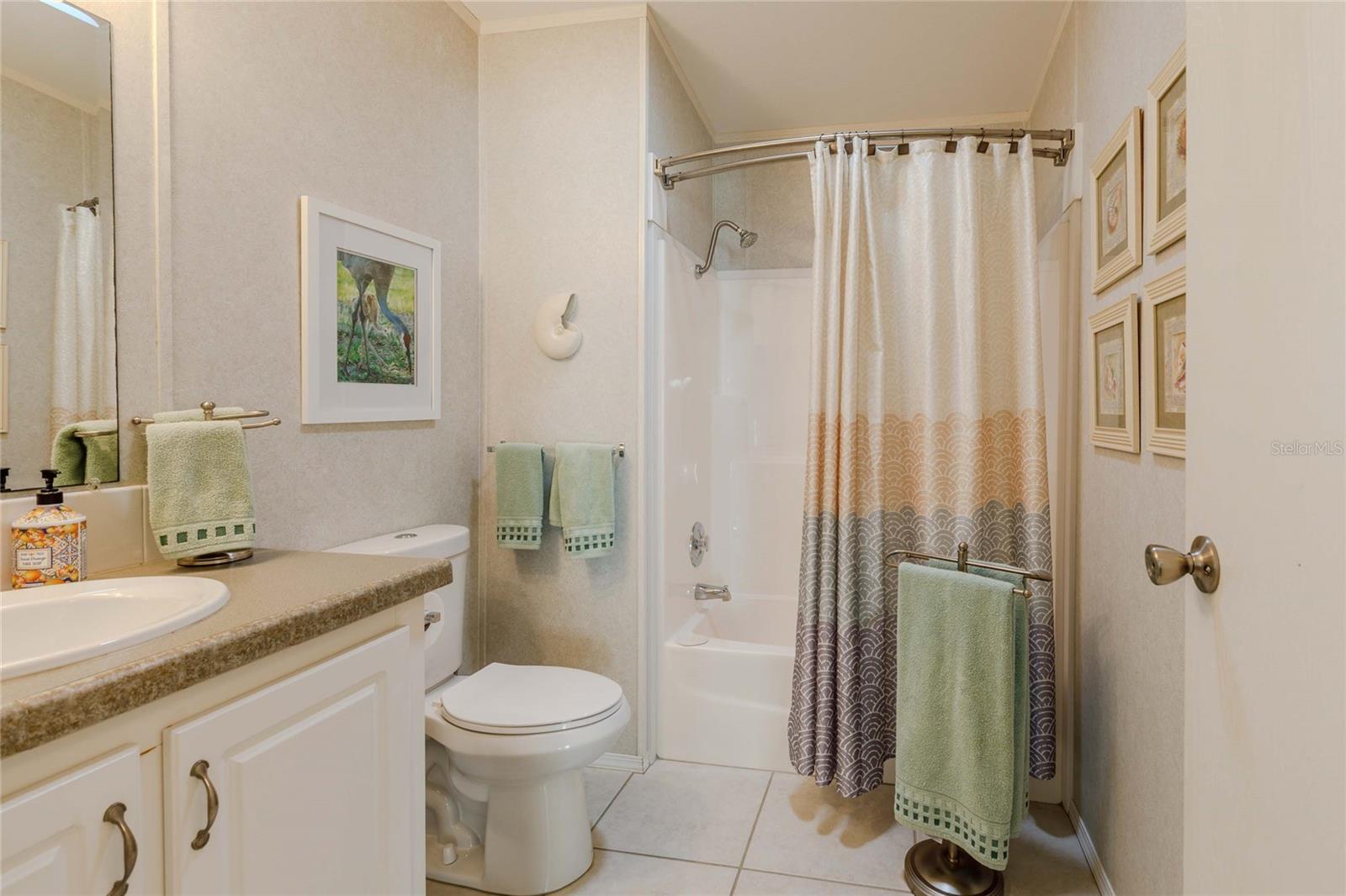 MAPLE LEAF ESTATES - Residential