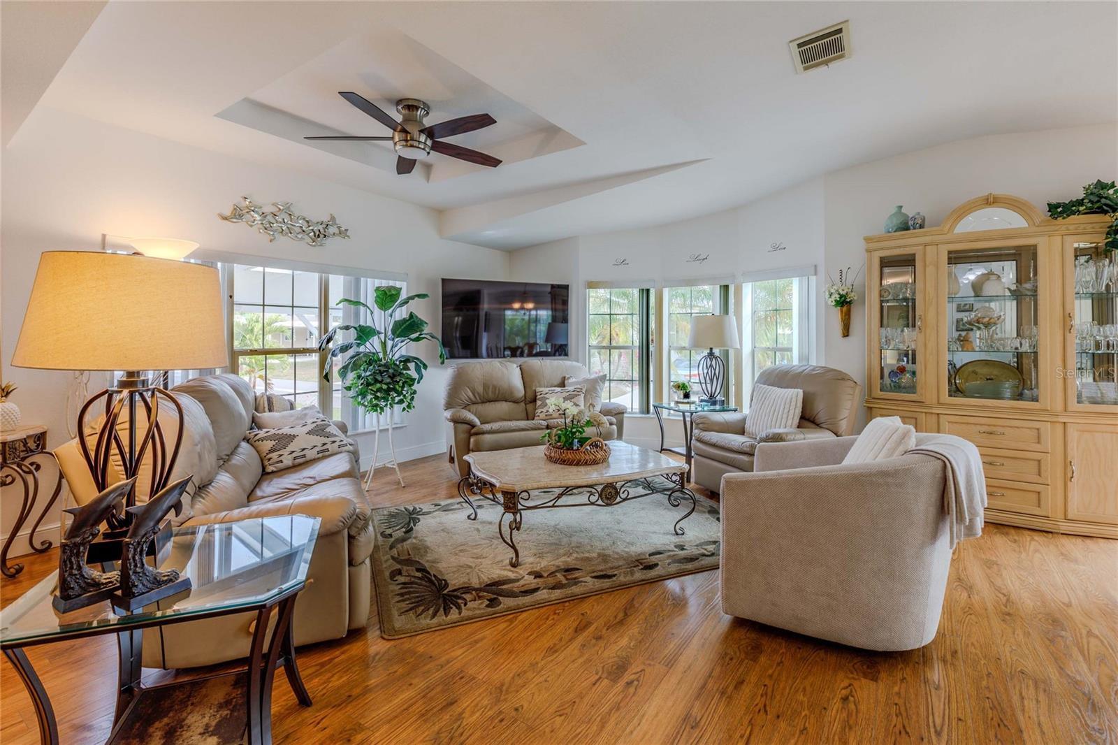 MAPLE LEAF ESTATES - Residential