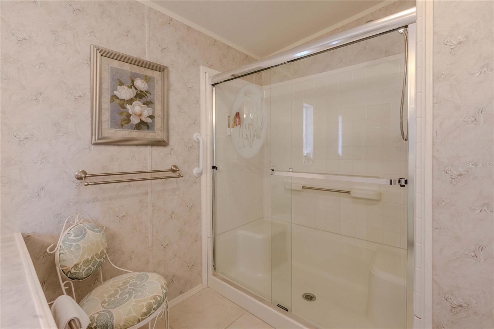 MAPLE LEAF ESTATES - Residential