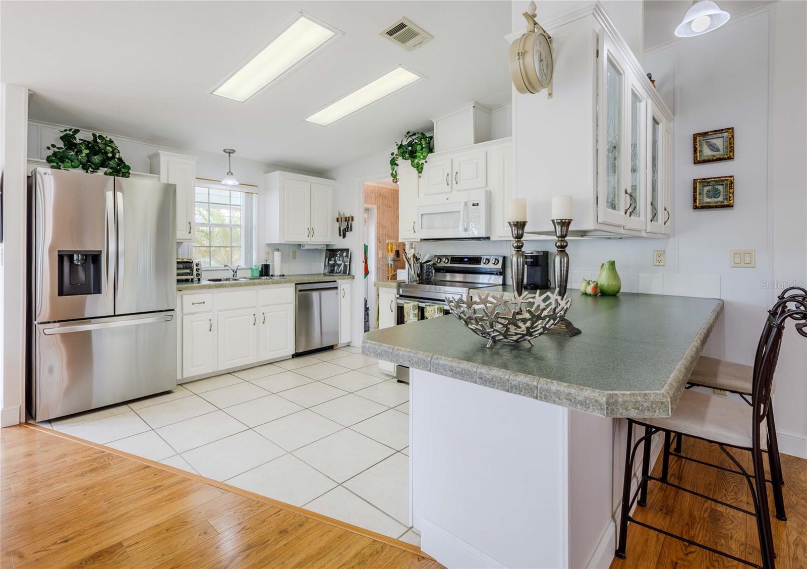 MAPLE LEAF ESTATES - Residential