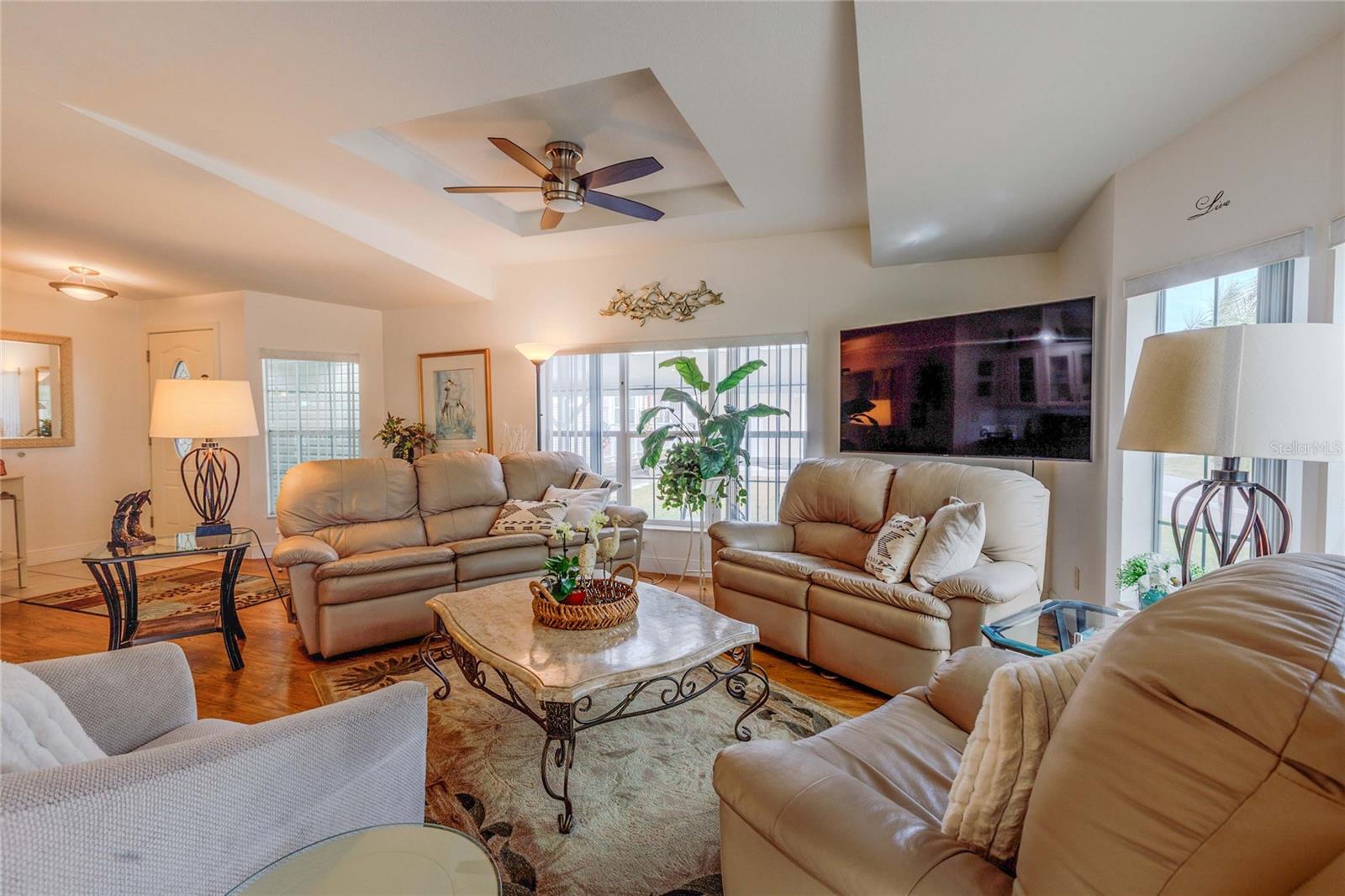 MAPLE LEAF ESTATES - Residential