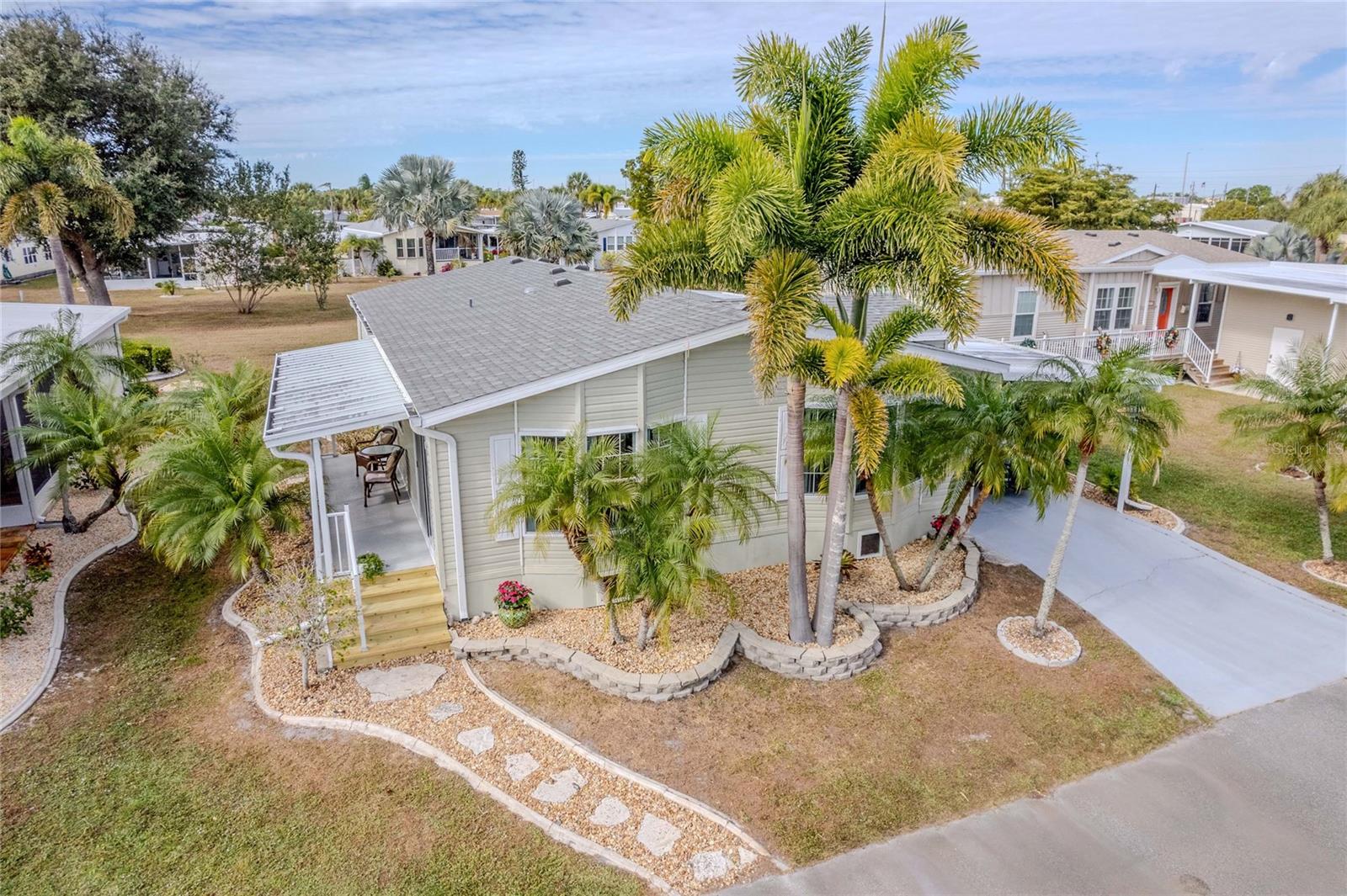 MAPLE LEAF ESTATES - Residential