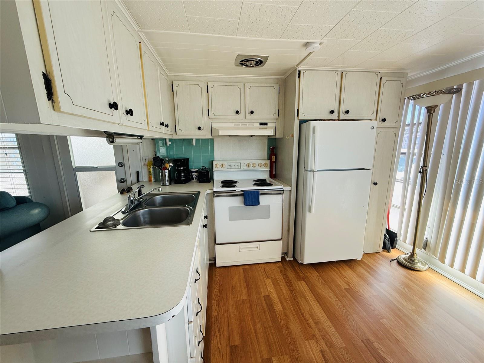 REGENCY COVE A COOPERATIVE - Residential Lease