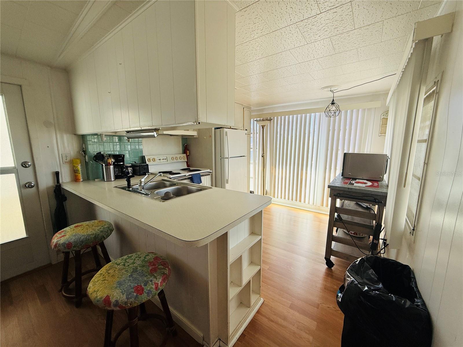 REGENCY COVE A COOPERATIVE - Residential Lease