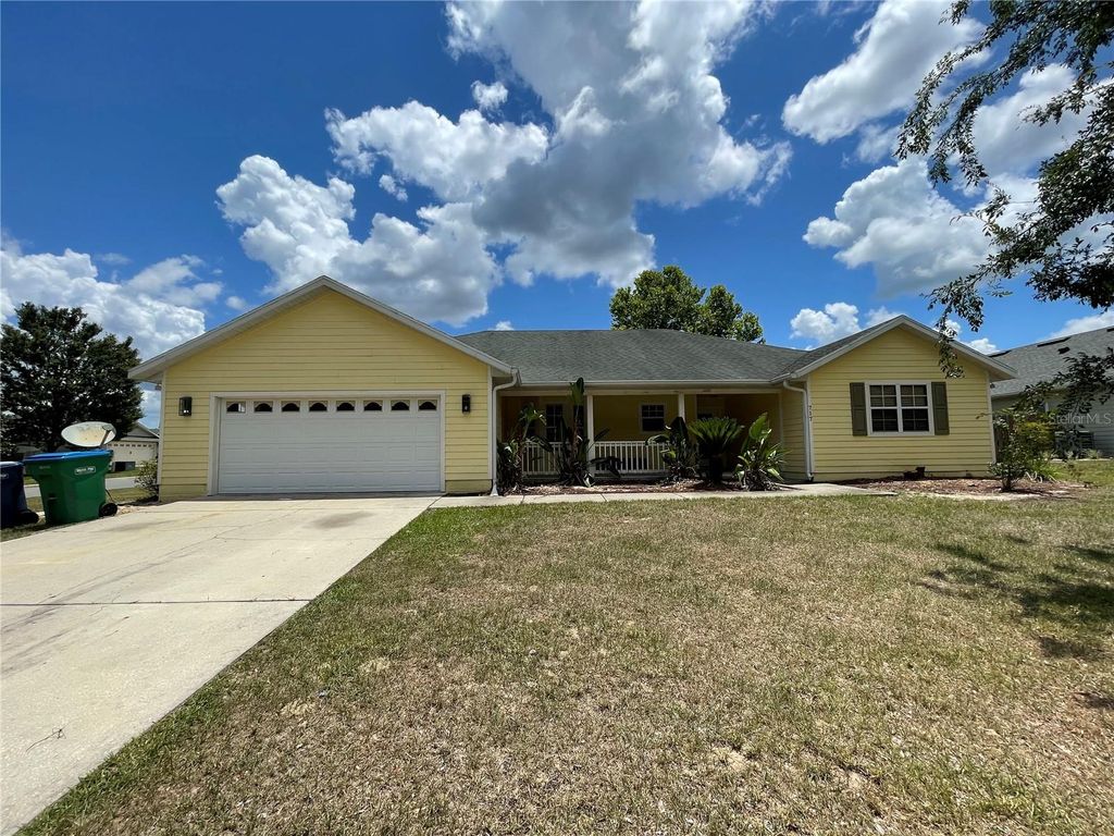 Photo of 717 NW 233rd Terrace, Newberry, FL 32669 (MLS # GC539317)