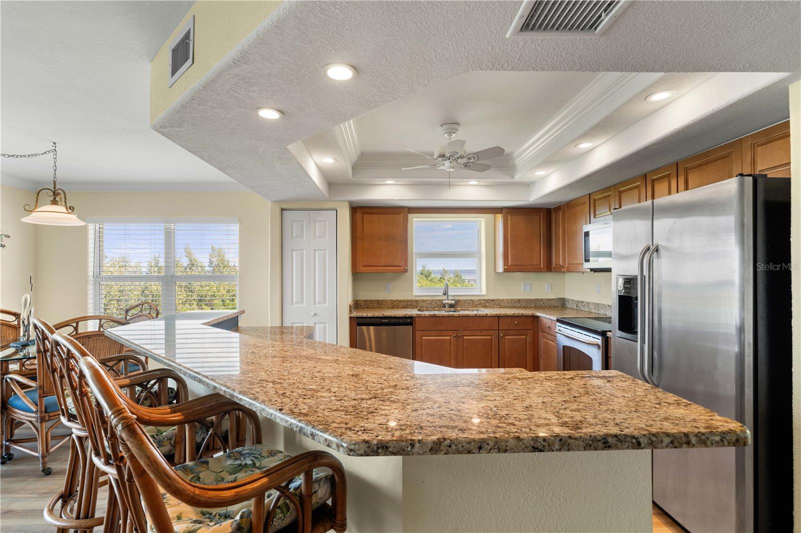 POINTS WEST PH 02 BLDG 02 - Residential