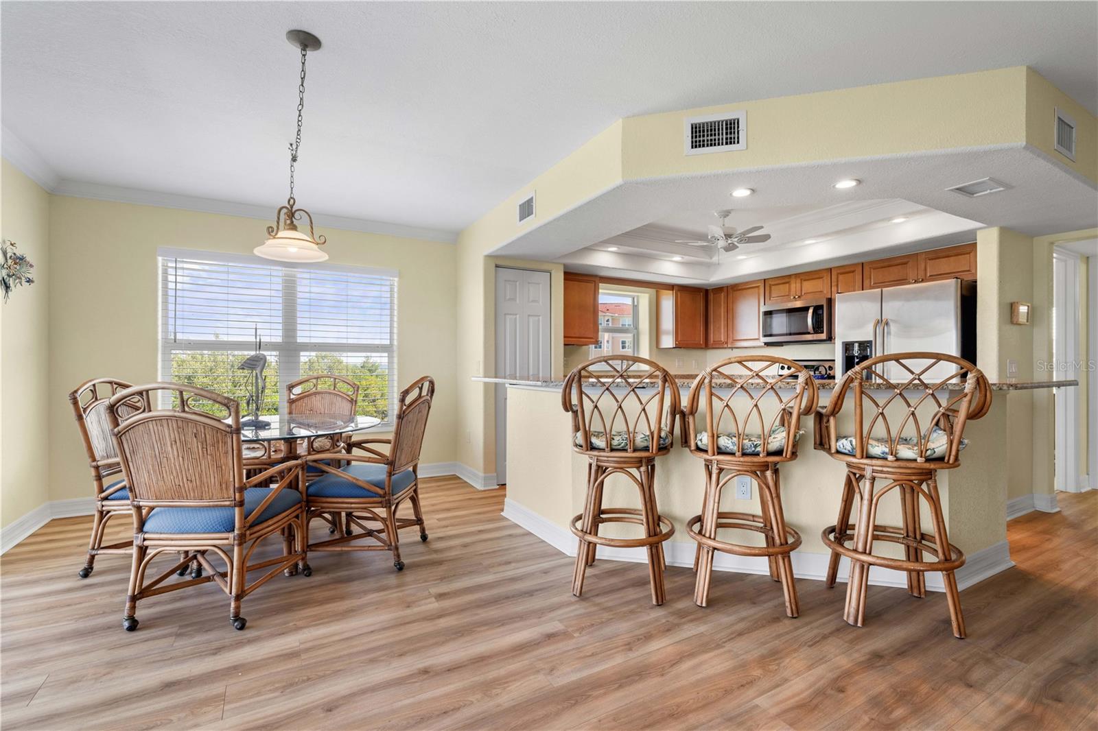 POINTS WEST PH 02 BLDG 02 - Residential