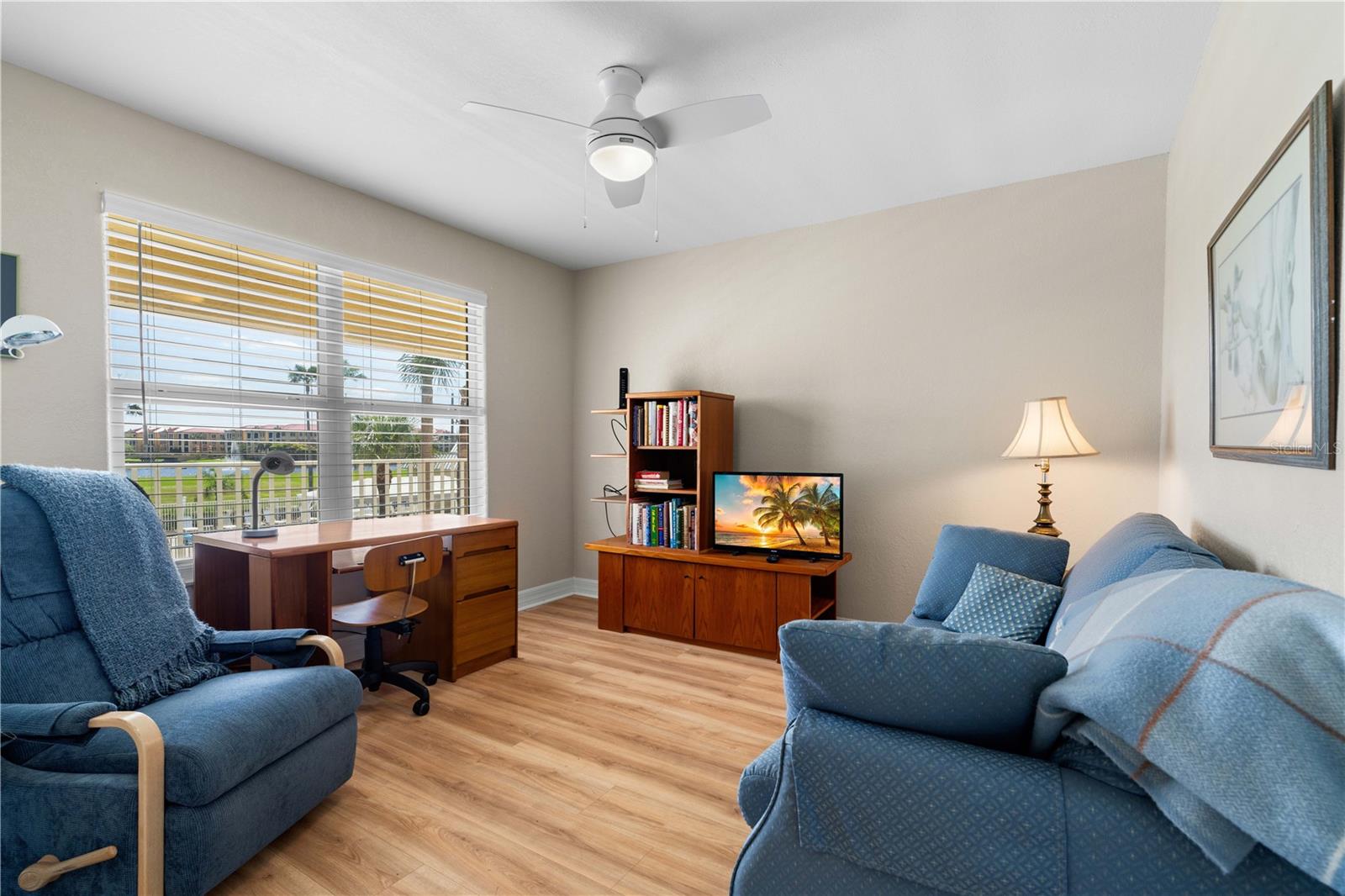 POINTS WEST PH 02 BLDG 02 - Residential