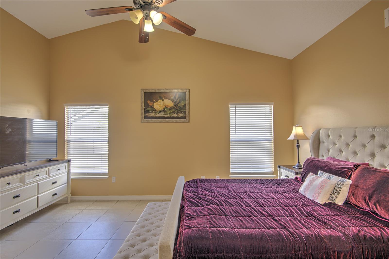 BENTLEY WOODS - Residential