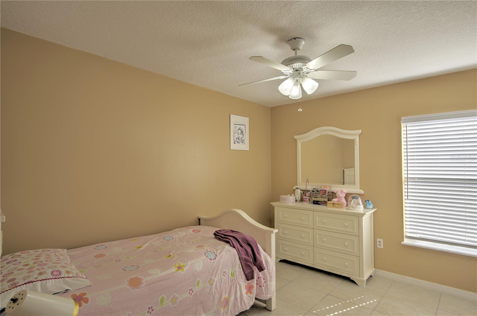 BENTLEY WOODS - Residential