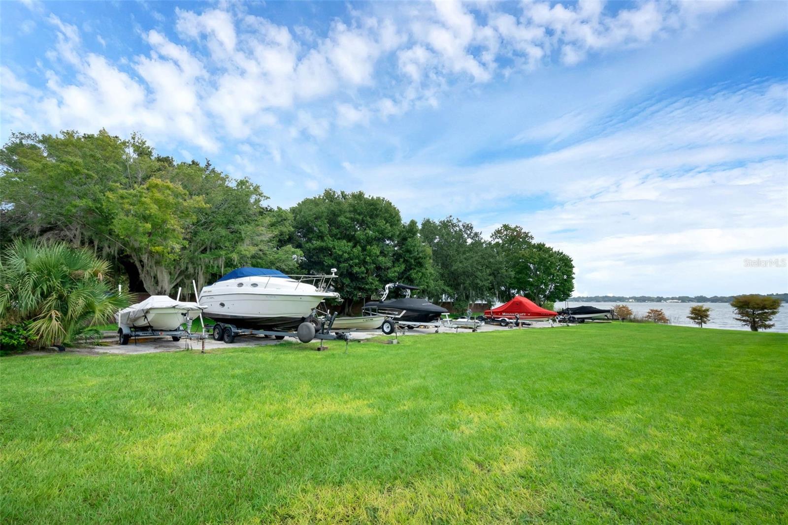 CAMELOT BY LAKE CONDO - Residential