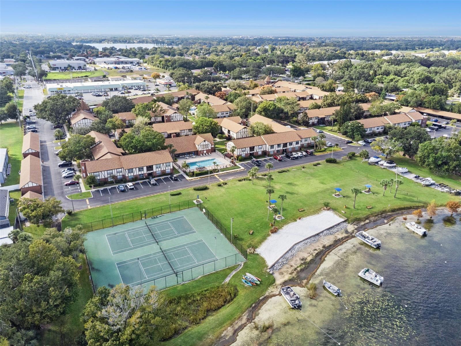 CAMELOT BY LAKE CONDO - Residential