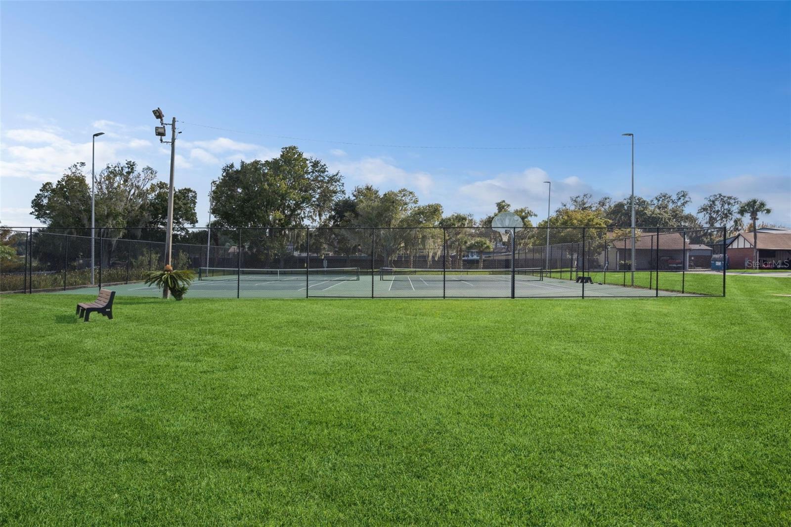 CAMELOT BY LAKE CONDO - Residential