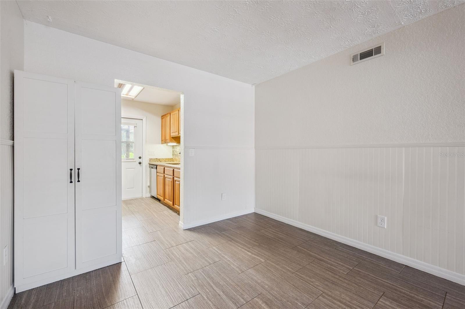 CAMELOT BY LAKE CONDO - Residential