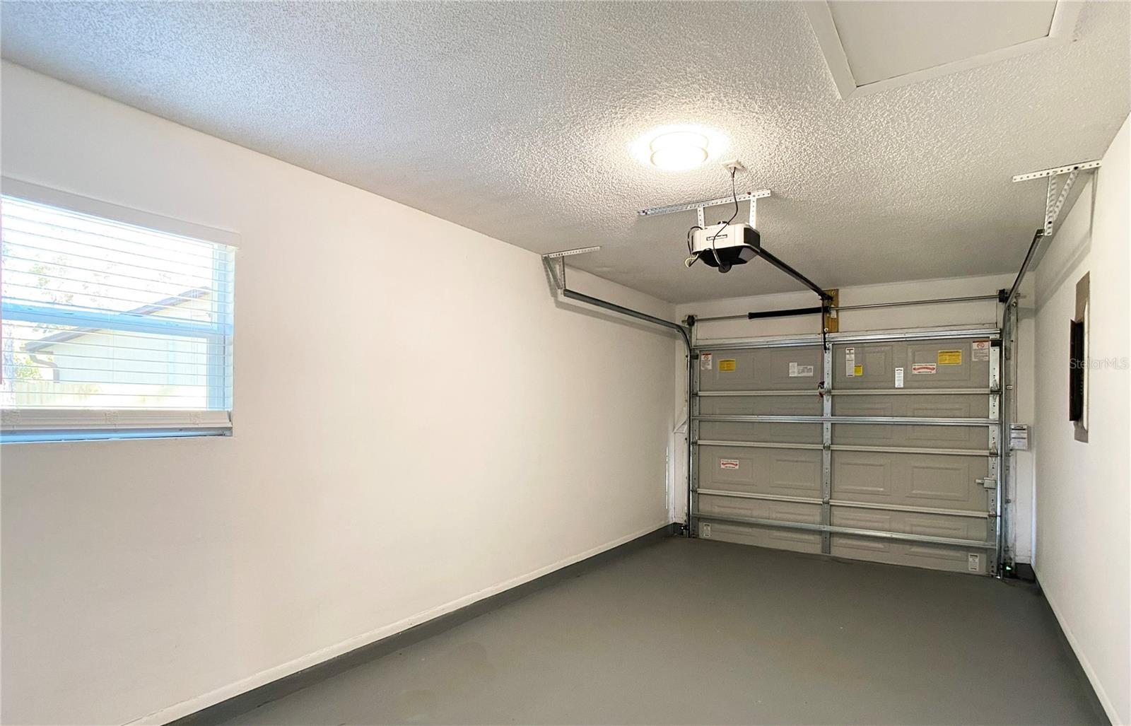 SILVER SPGS SHORES UN 09 - Residential