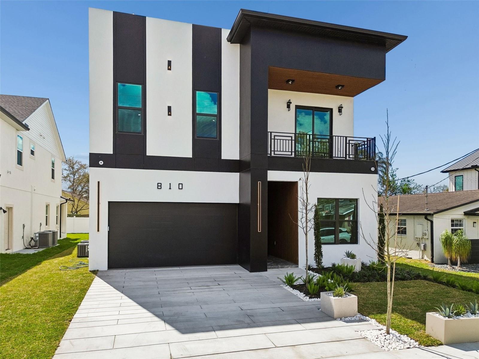 810 W BRADDOCK STREET