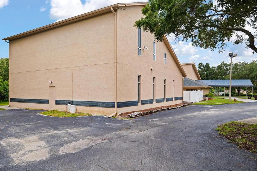 Photo of 3730 Tampa Road #3730-B, Palm Harbor, FL 34684 (MLS # TB8322113)