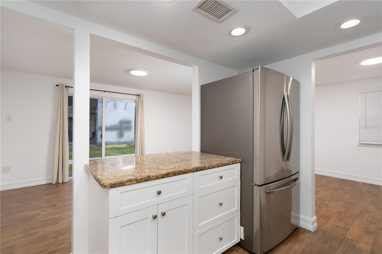 ORANGEWOOD PH 02 BLDG 02 - Residential Lease