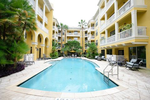 Photo of 860 N Orange Avenue #213, Orlando, FL 32801 (MLS # O6411755)