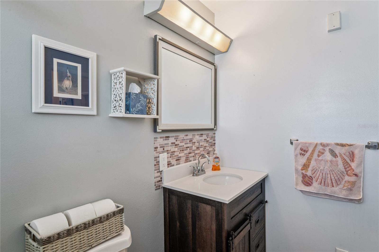 THE THIRD BAYSHORE - Residential