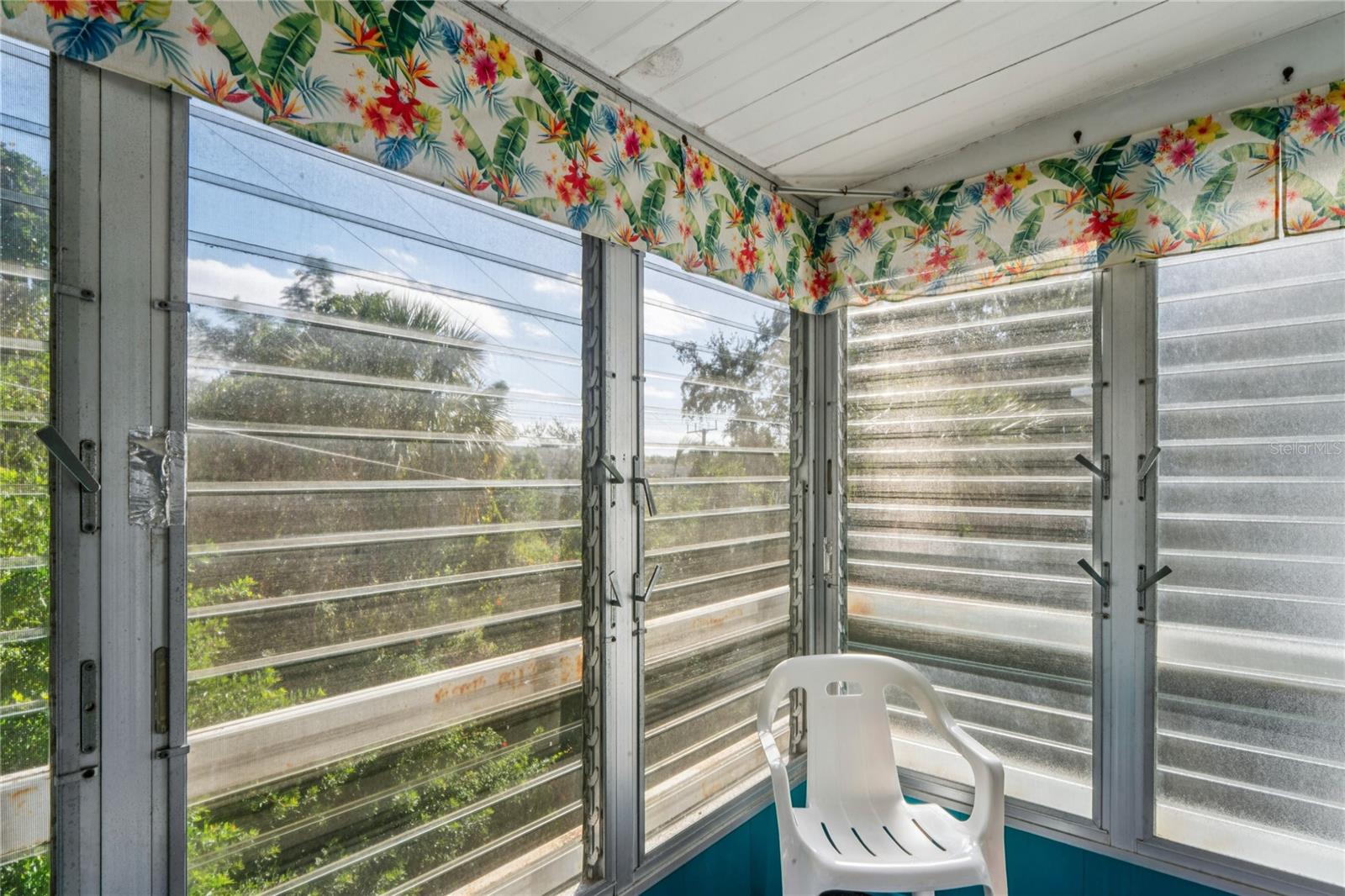 THE THIRD BAYSHORE - Residential