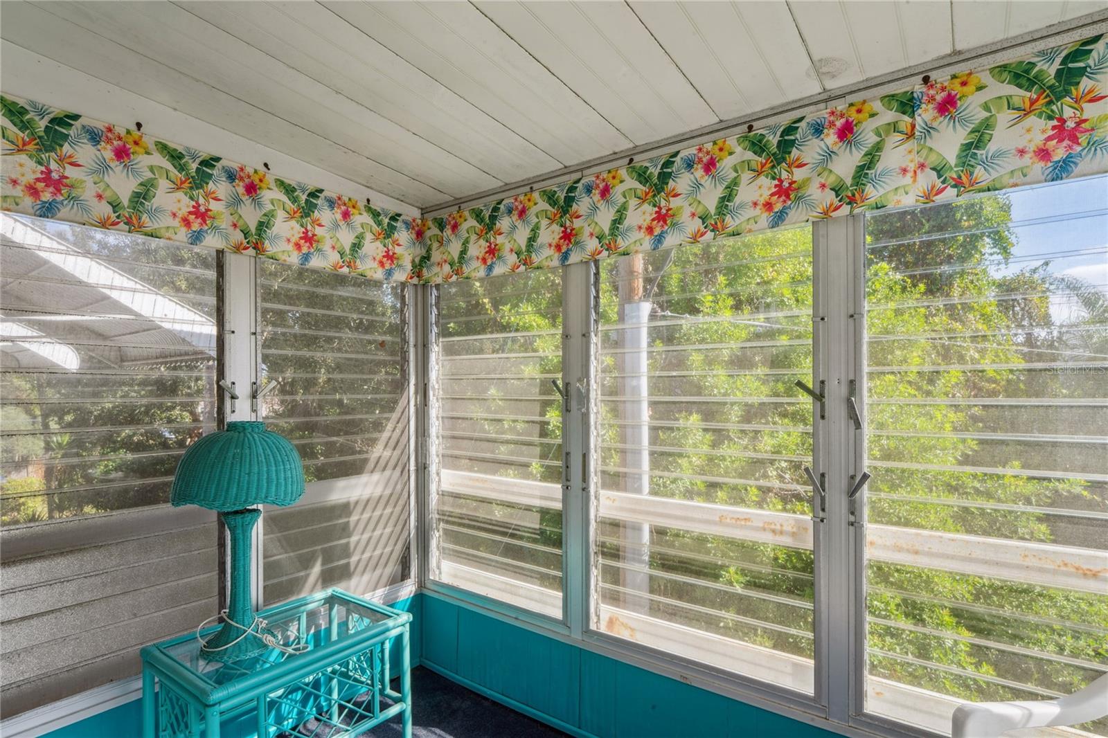 THE THIRD BAYSHORE - Residential