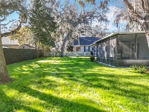 A home in HOWEY IN THE HILLS