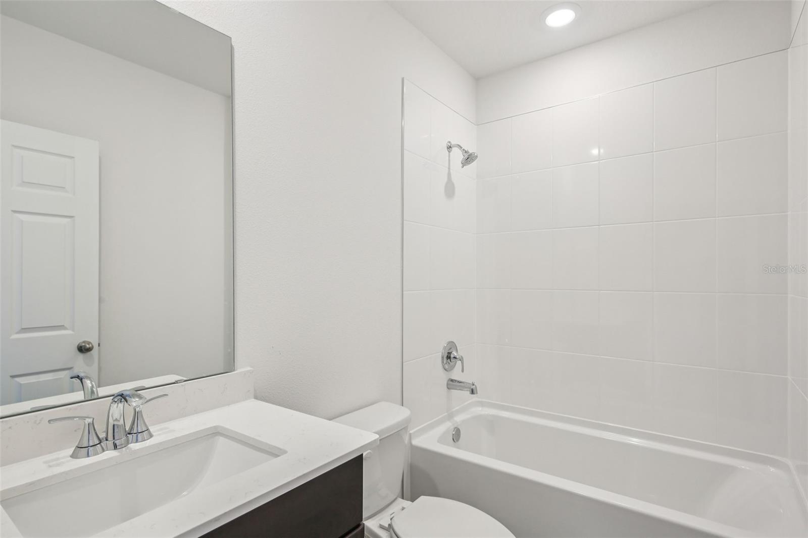 SPRINGS AT LAKE ALFRED - Residential