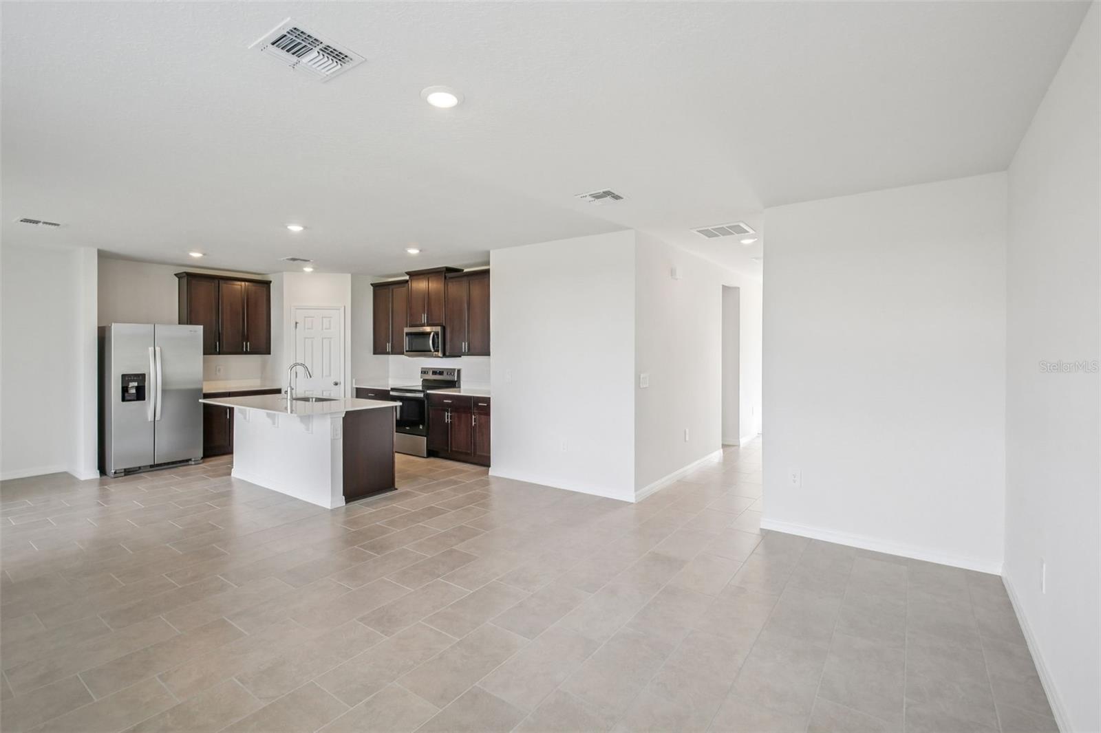 SPRINGS AT LAKE ALFRED - Residential