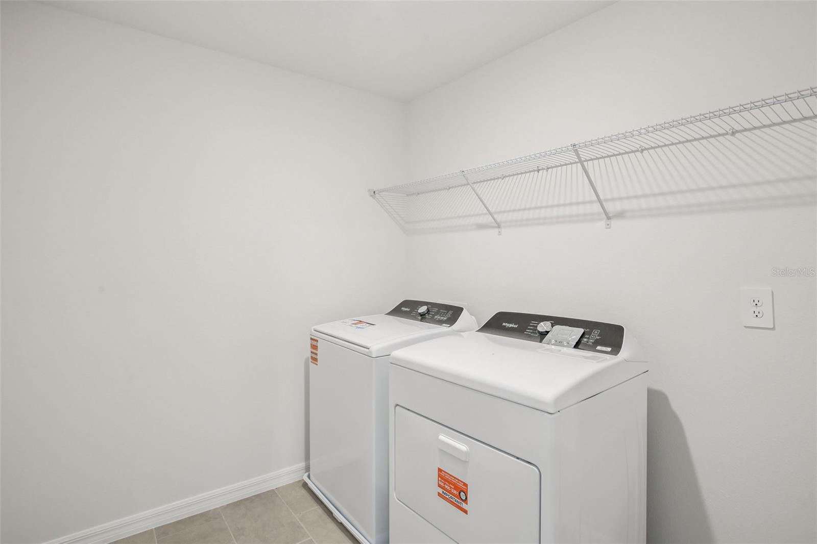 SPRINGS AT LAKE ALFRED - Residential