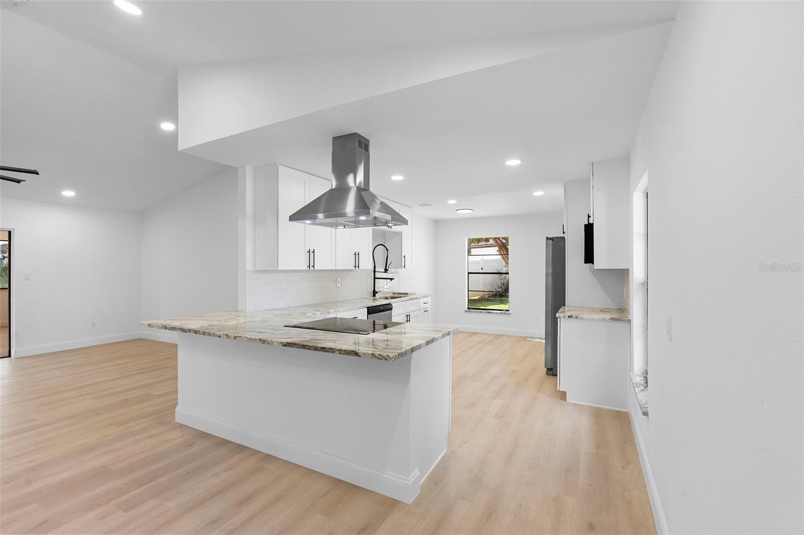 DEER RUN UNIT 5 - Residential