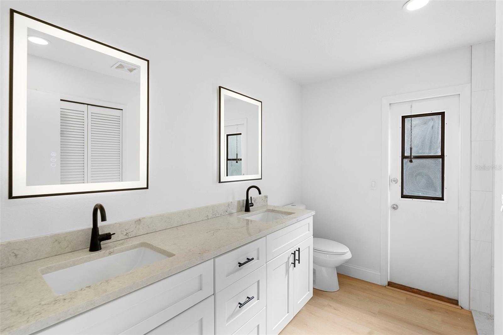 DEER RUN UNIT 5 - Residential