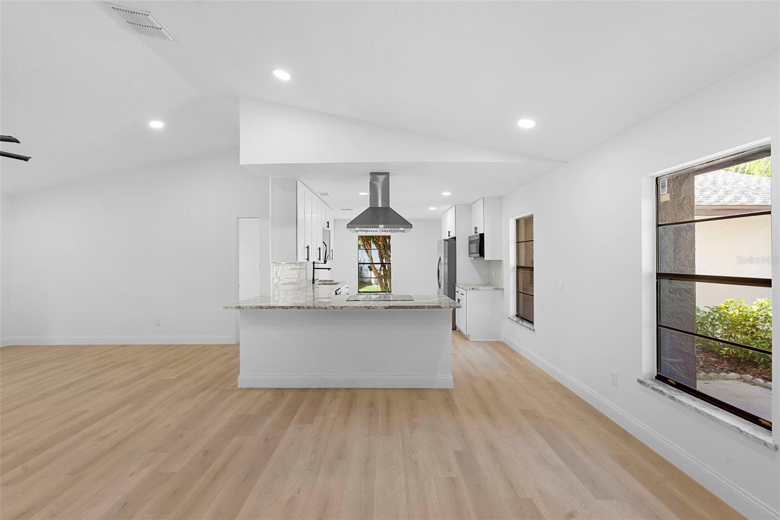 DEER RUN UNIT 5 - Residential