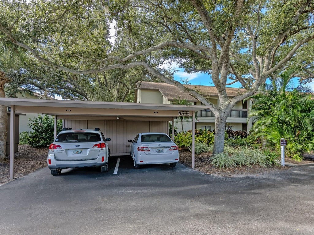 Photo of 772 Bird Bay Drive N #202, Venice, FL 34285 (MLS # N6145707)