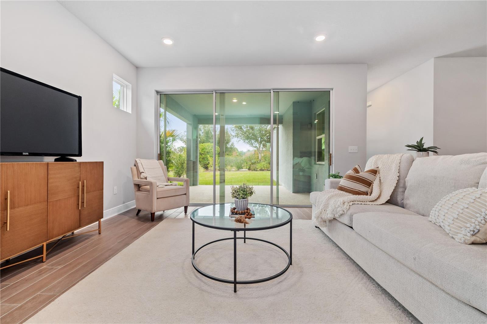 FISHHAWK RANCH WEST PH 3B - Residential