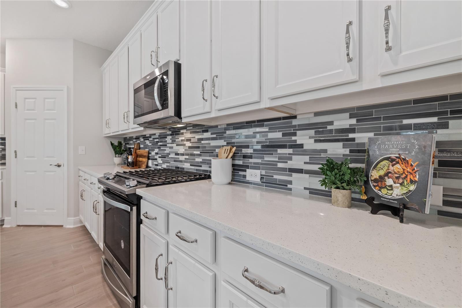 FISHHAWK RANCH WEST PH 3B - Residential