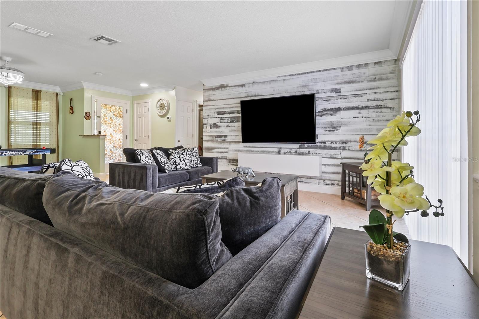 4026 SEABRIDGE DRIVE