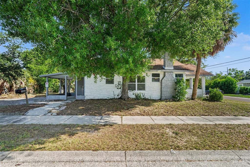 Photo of 1900 46th St S, St Petersburg, FL 33711 (MLS # TB8536904)