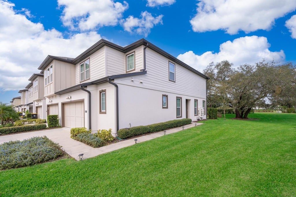 Photo of 664 Benoi Drive, Davenport, FL 33896 (MLS # O6448477)