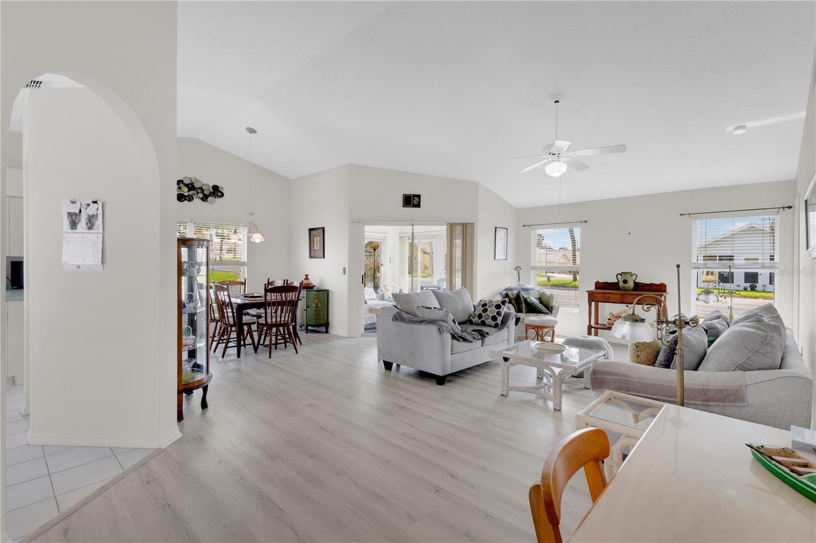 SWEETWATER GOLF & TENNIS CLUB ADD 02 - Residential