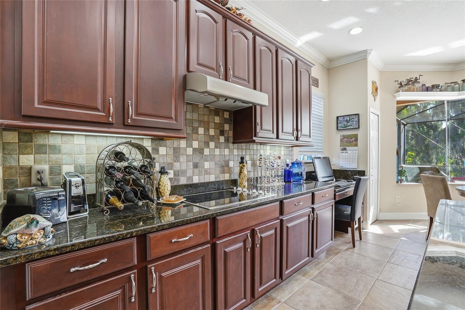 WATERS EDGE 04 - Residential