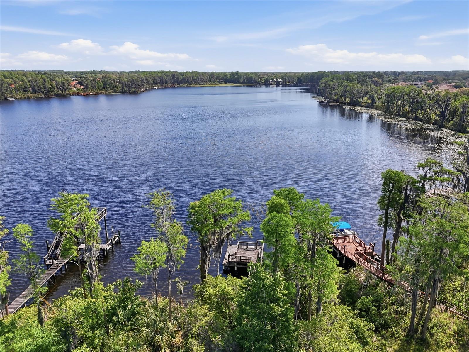 WATERS EDGE 04 - Residential