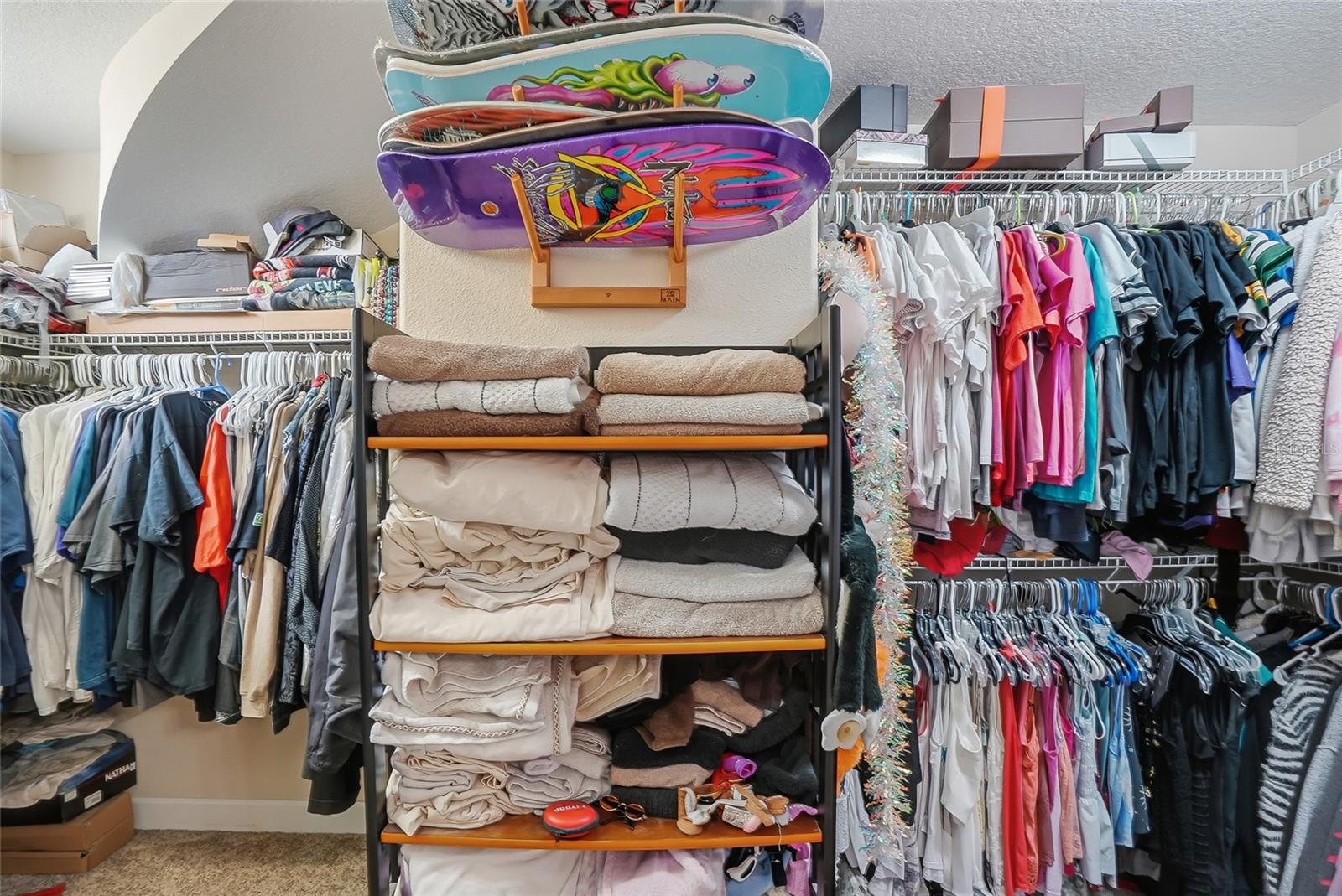 WATERS EDGE 04 - Residential