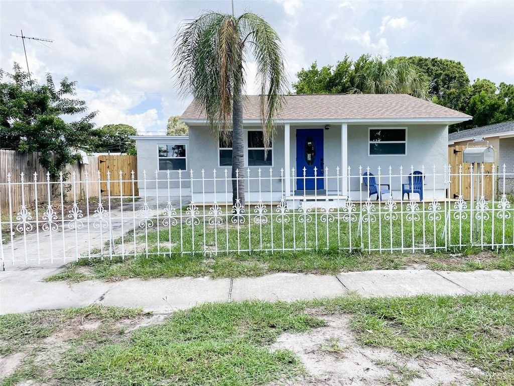 Photo of 4537 10th Avenue S, St Petersburg, FL 33711 (MLS # TB8469032)