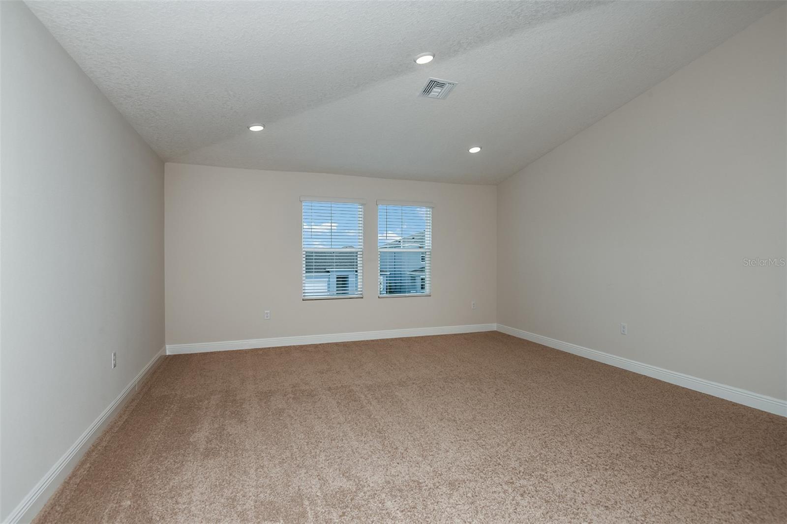 PASADENA LANDING - Residential