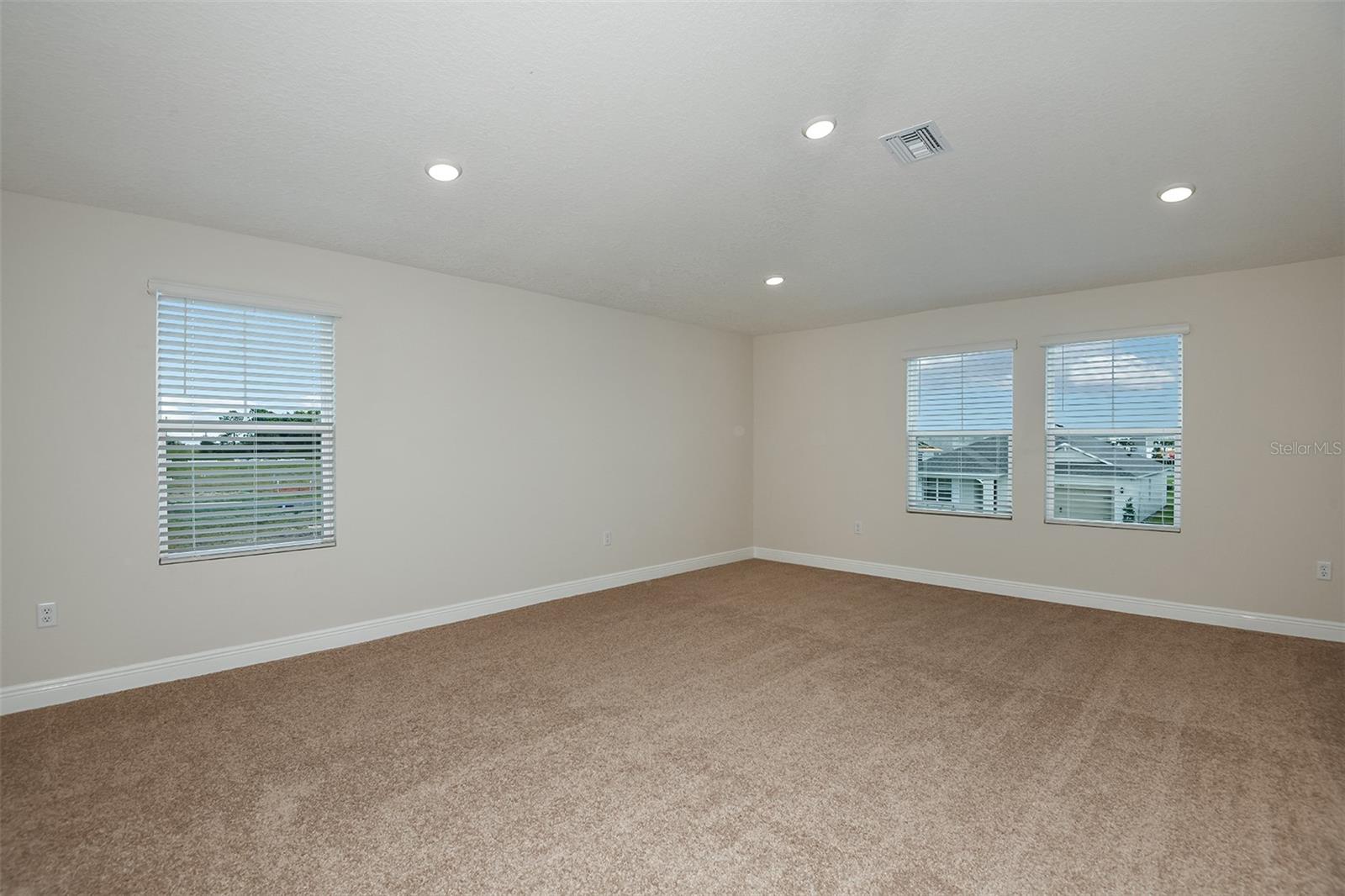 PASADENA LANDING - Residential