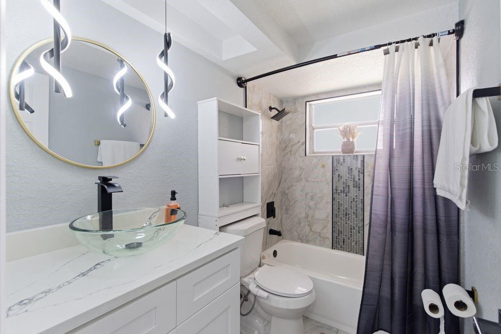 EMBASSY HILLS - Residential