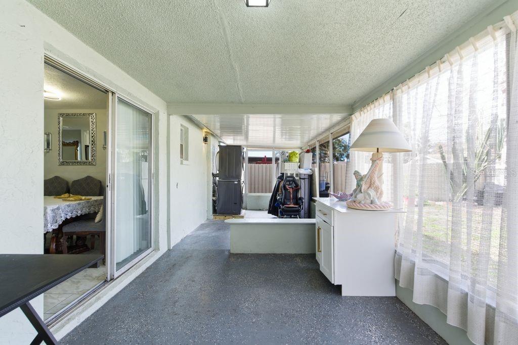 EMBASSY HILLS - Residential