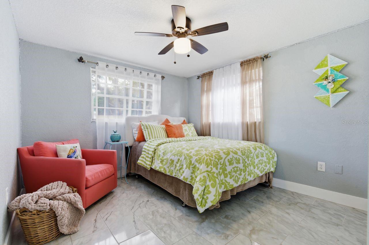 EMBASSY HILLS - Residential